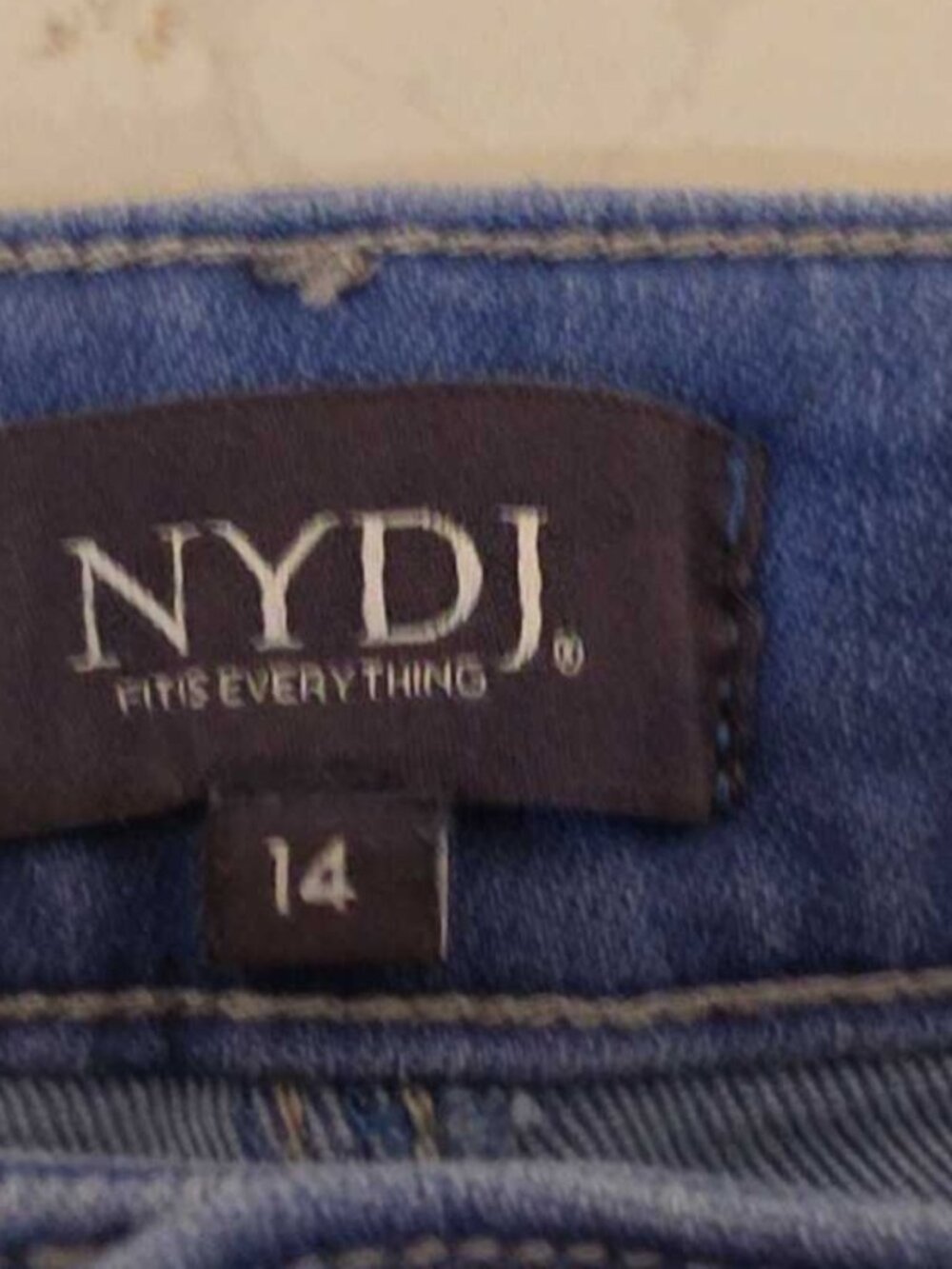 NYDJ Marilyn Ankle Straight Leg Edgewater Jeans NWT, SZ 14, Midrise Lift Tuck - Picture 9 of 16
